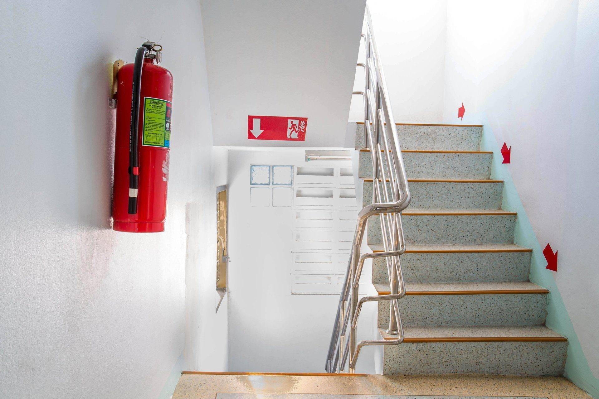 Периодичность испытаний пожарных лестниц и ограждений